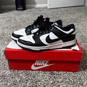 Nike Low Dunks
